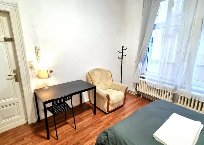 Kleines Studio-apartment Im Zentrum * Halle (Saale)